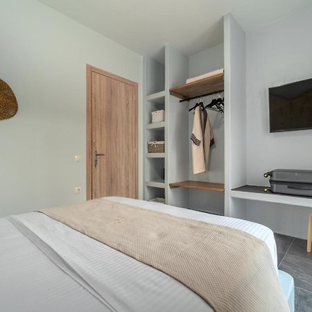 La Perla Suites Агии Апостоли Екстериор снимка