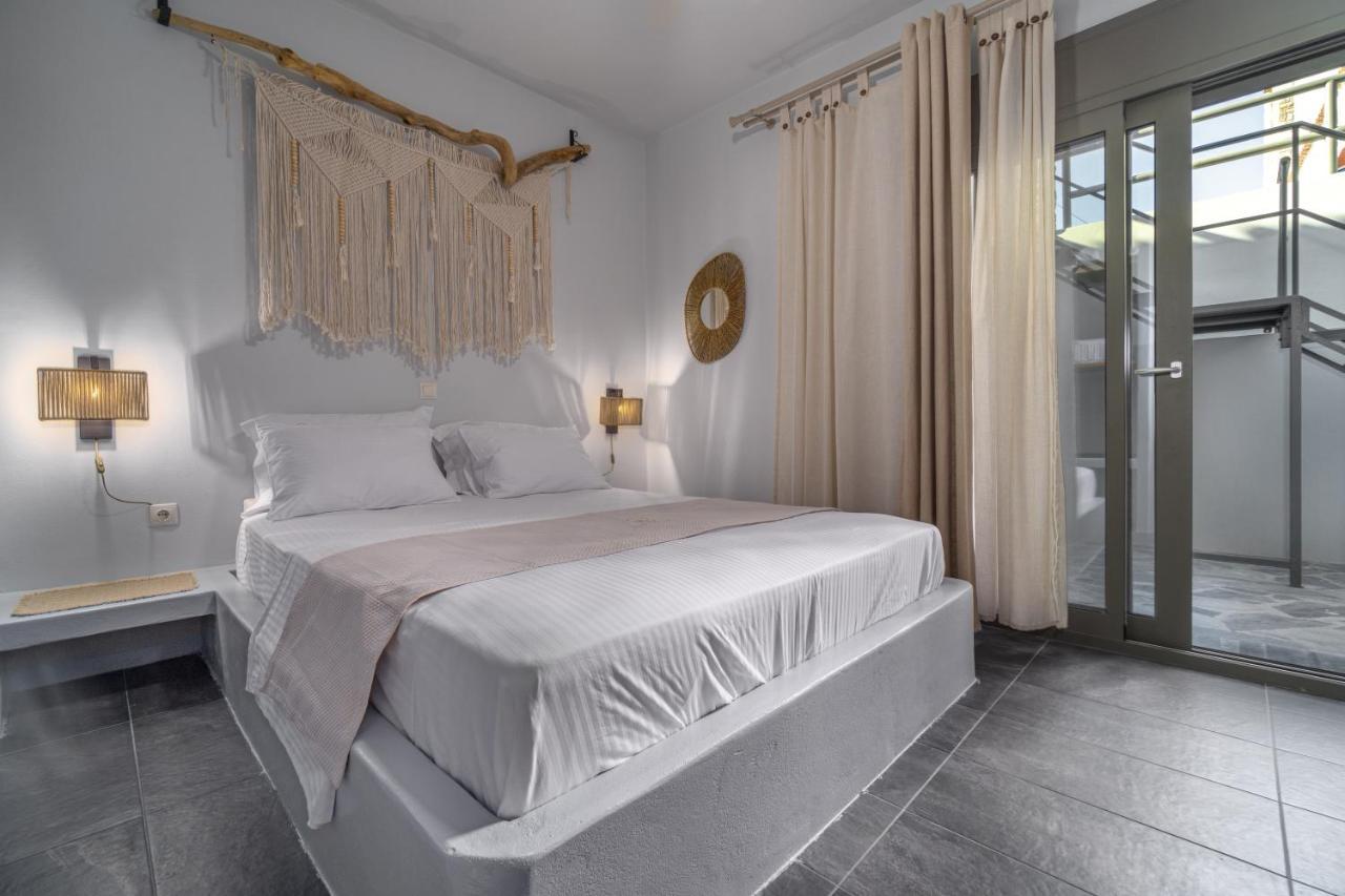 La Perla Suites Агии Апостоли Екстериор снимка