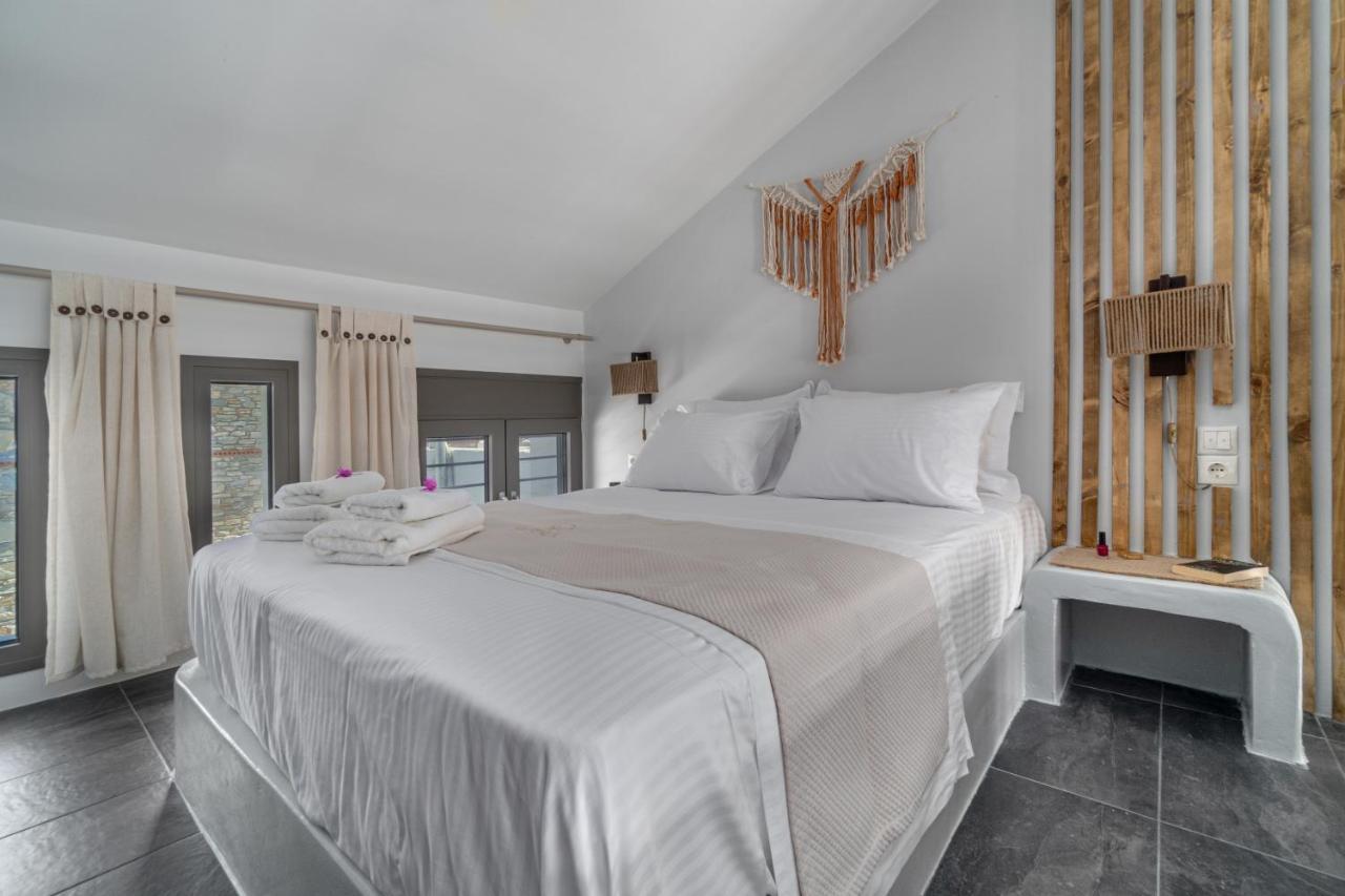 La Perla Suites Агии Апостоли Екстериор снимка